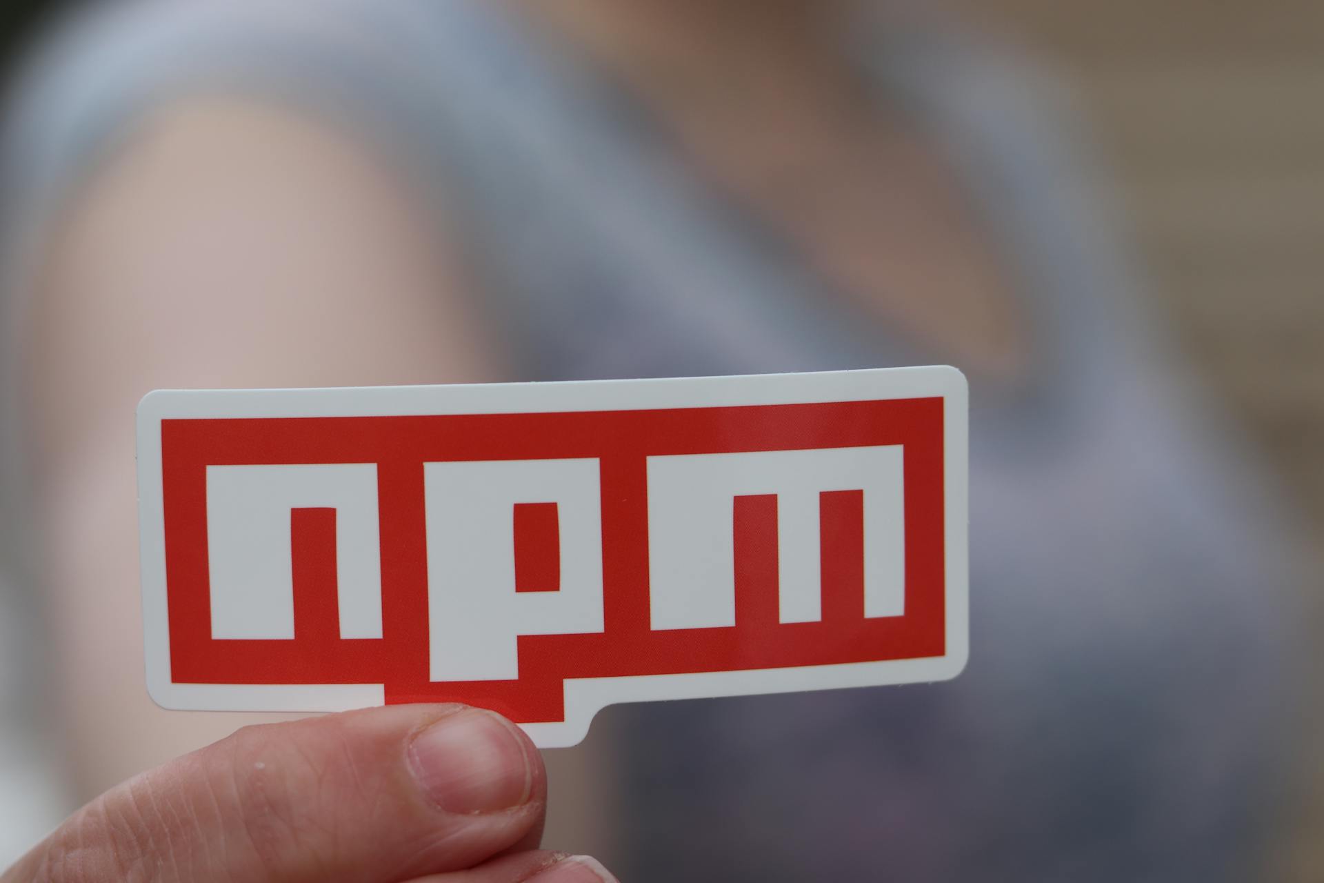npm、npx 與 pnpm:用途、差異與選型指南